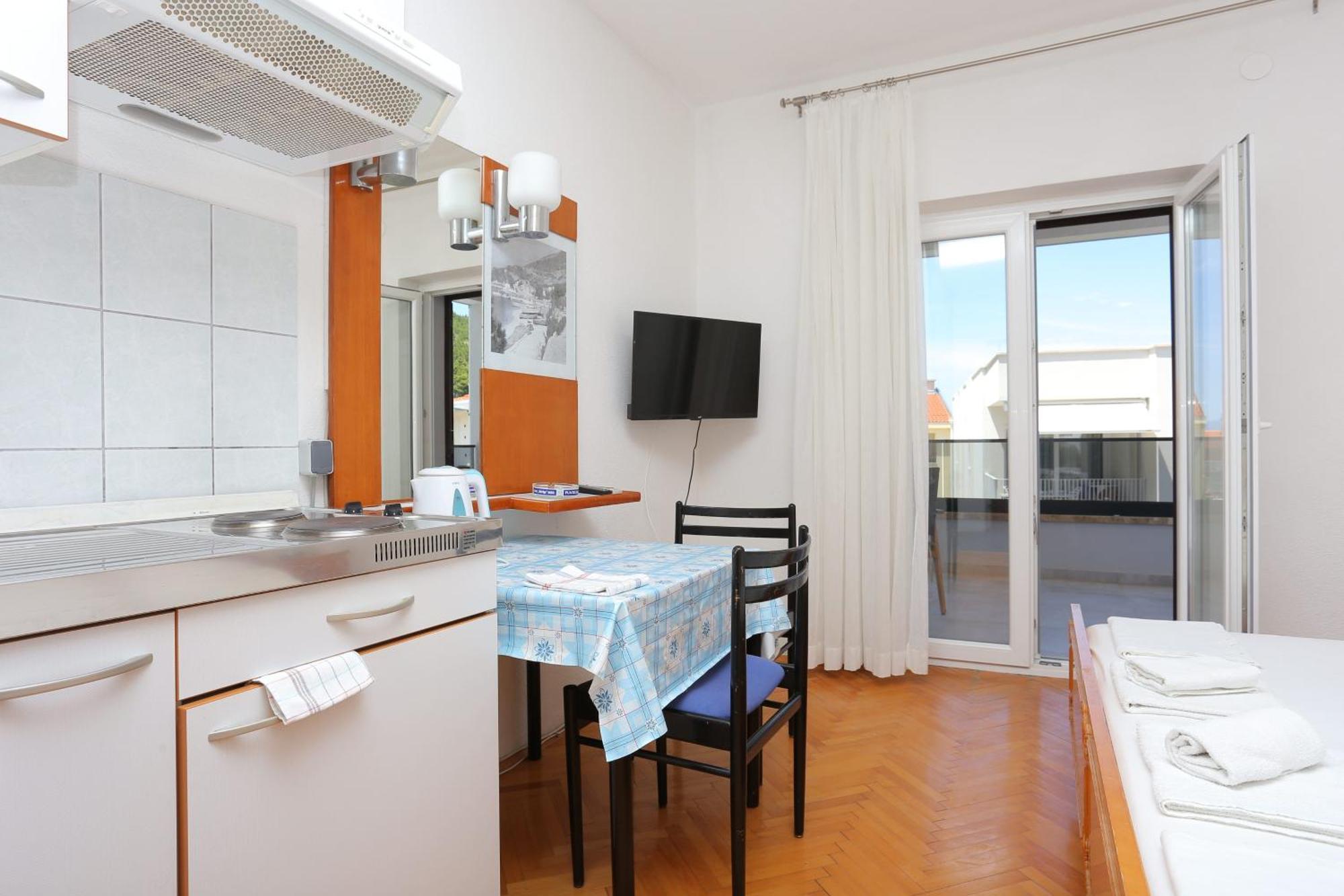 Apartments With A Parking Space Baska Voda, Makarska - 6773 Buitenkant foto